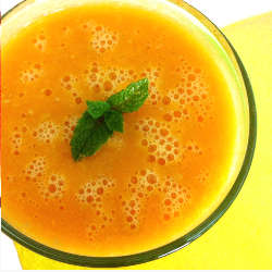 Mango Banana Turmeric Smoothie